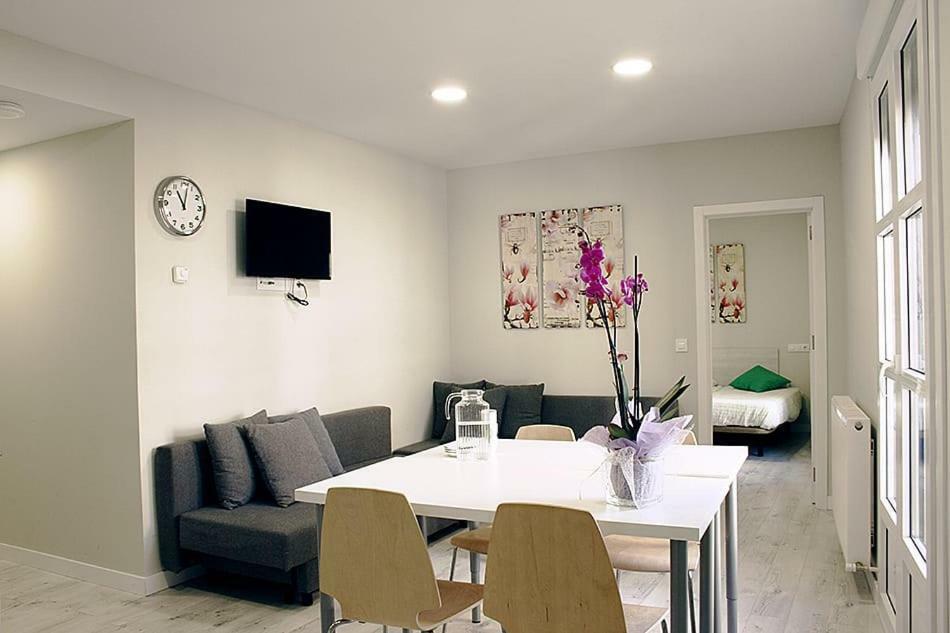 Apartamentos Logrono Centro Exterior photo