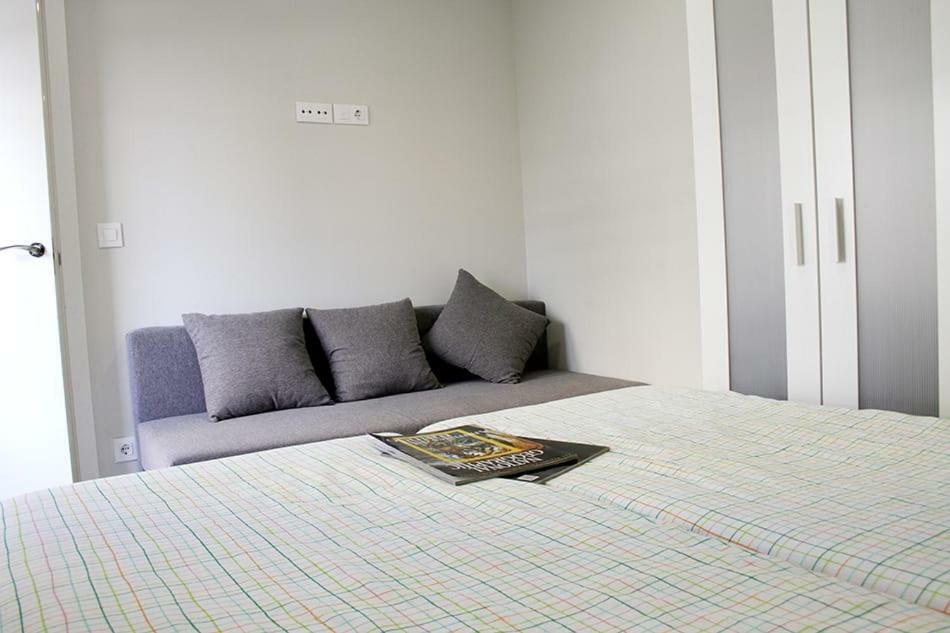 Apartamentos Logrono Centro Exterior photo